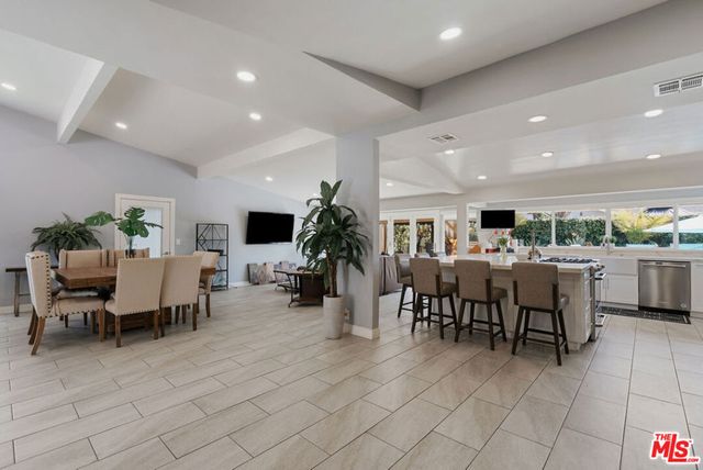 11332 Loch Lomond Road, Los Alamitos, CA 90720