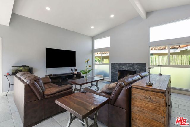 11332 Loch Lomond Road, Los Alamitos, CA 90720