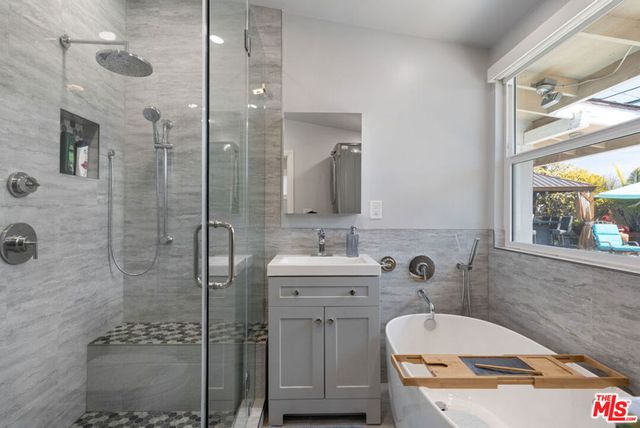 11332 Loch Lomond Road, Los Alamitos, CA 90720