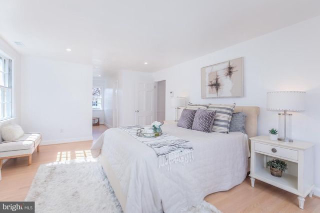 7303 HONEYWELL LN, Bethesda, MD 20814