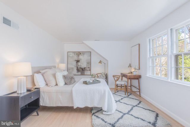 7303 HONEYWELL LN, Bethesda, MD 20814