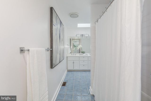 7303 HONEYWELL LN, Bethesda, MD 20814