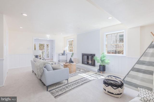 7303 HONEYWELL LN, Bethesda, MD 20814