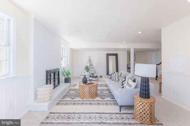 7303 HONEYWELL LN, Bethesda, MD 20814