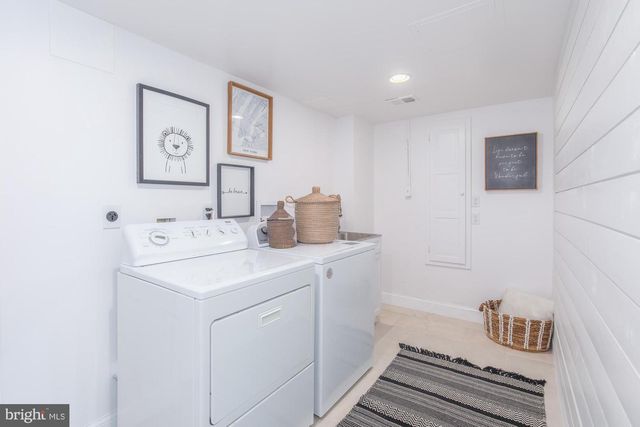 7303 HONEYWELL LN, Bethesda, MD 20814