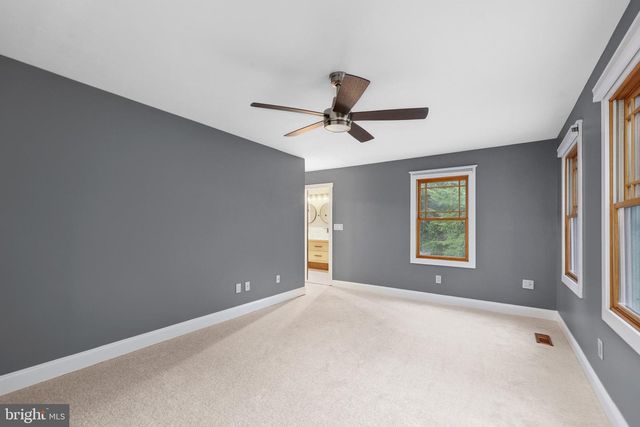 11953 FALLING CREEK DR, Manassas, VA 20112