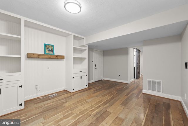 11953 FALLING CREEK DR, Manassas, VA 20112
