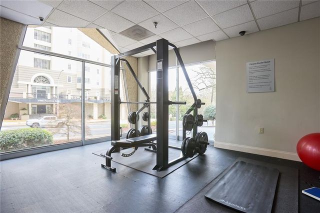 2479 Peachtree NE Road 611, Atlanta, GA 30305