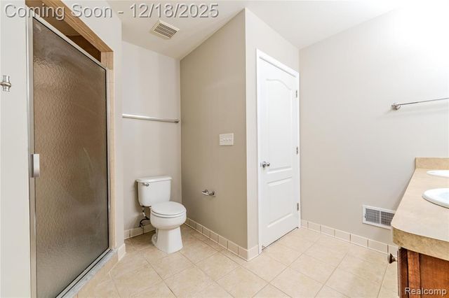 1030 Lorenzo Court, Troy, MI 48085