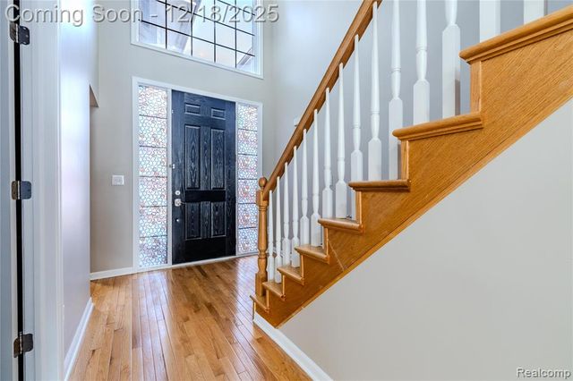 1030 Lorenzo Court, Troy, MI 48085