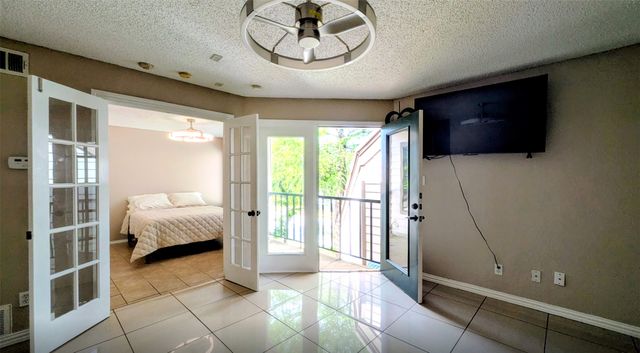 2312 Balsam Drive A303, Arlington, TX 76006