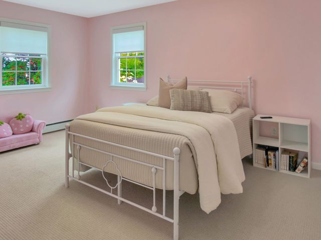 46 Prospect Ave, Hull, MA 02045