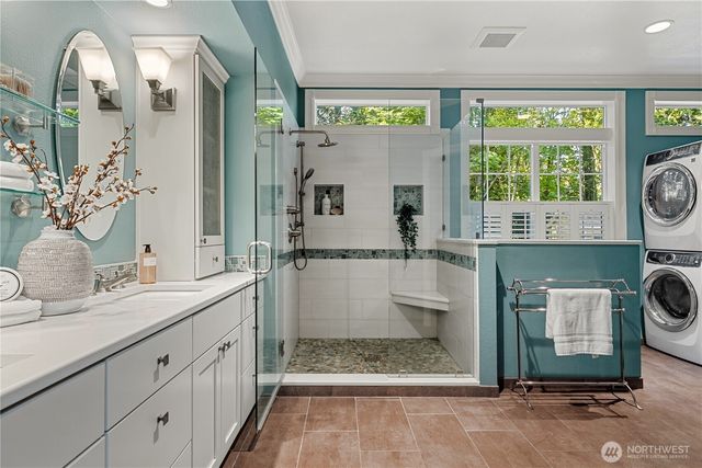 12385 166th Court NE, Redmond, WA 98052