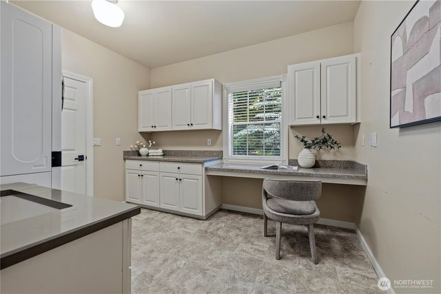 12385 166th Court NE, Redmond, WA 98052