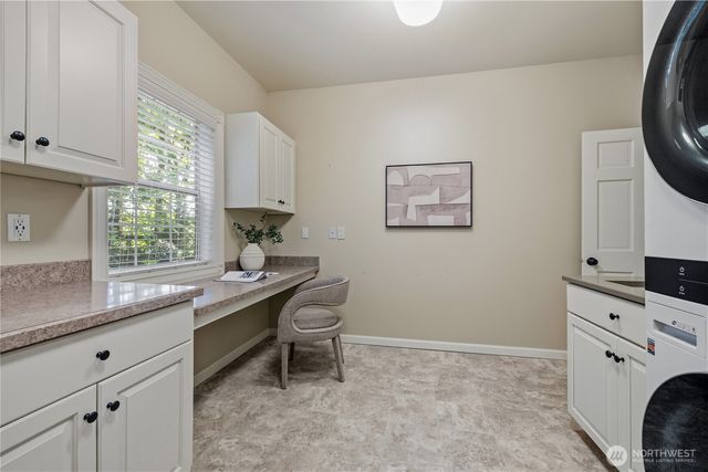 12385 166th Court NE, Redmond, WA 98052