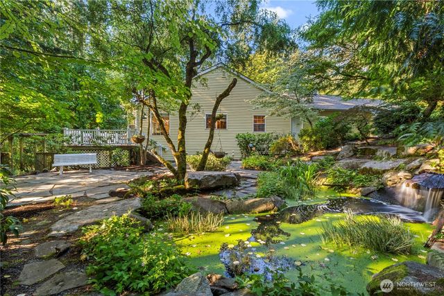 12385 166th Court NE, Redmond, WA 98052
