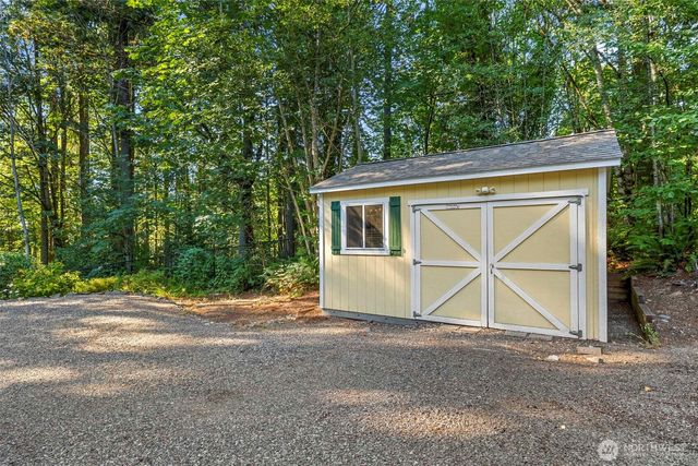12385 166th Court NE, Redmond, WA 98052