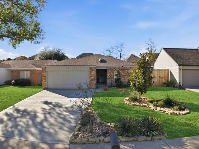 1210 Forest Home Drive, Houston, TX 77077