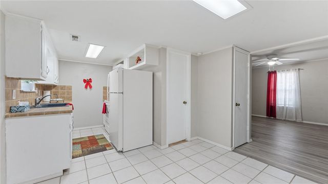 2612 E Kantz Drive, Fayetteville, AR 72703