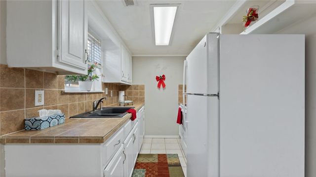 2612 E Kantz Drive, Fayetteville, AR 72703