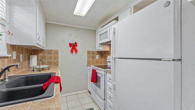 2612 E Kantz Drive, Fayetteville, AR 72703