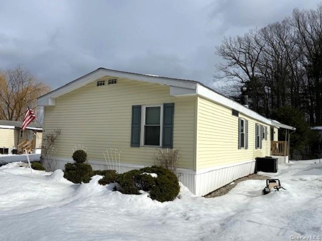 117 White Birch Trail, Bloomingburg, NY 12721