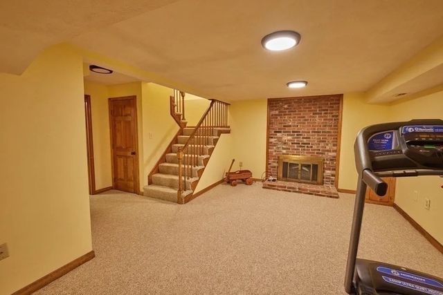 710 Wellman Ave 710, Chelmsford, MA 01863