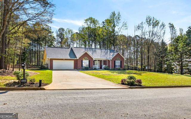 331 Patrick Circle, Jenkinsburg, GA 30234