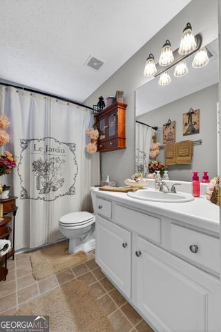 331 Patrick Circle, Jenkinsburg, GA 30234