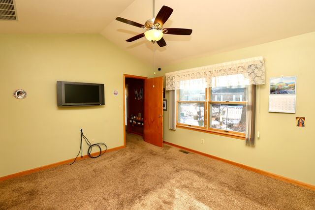 322 Valley Court, Lowell, IN 46356