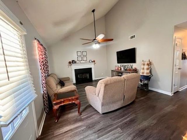 17 Benfield Circle, Cartersville, GA 30121