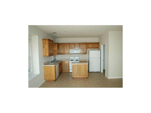 5017 Bedfordshire Drive, Fort Worth, TX 76135