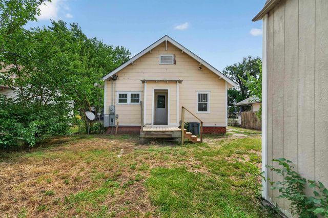 1957 S Market, Wichita, KS 67211