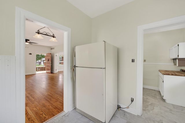1957 S Market, Wichita, KS 67211