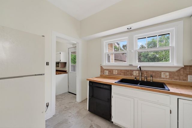 1957 S Market, Wichita, KS 67211