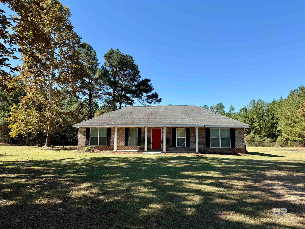 125 Bethea Road, Brewton, AL 36426