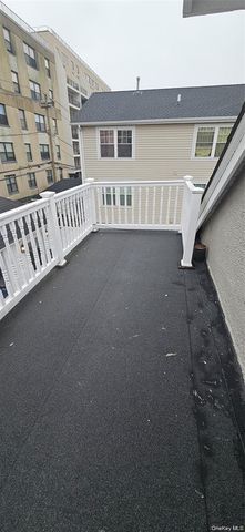 218 W Chester Street, Long Beach, NY 11561