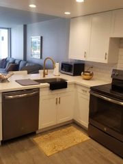 2200 NE 33RD Avenue 3E, Fort Lauderdale, FL 33305