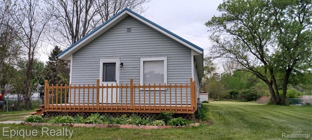 4525 W Water Street, Kimball Township, MI 48074