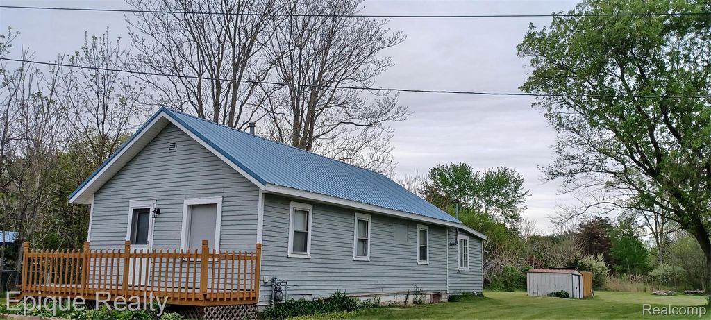 4525 W Water Street, Kimball Township, MI 48074