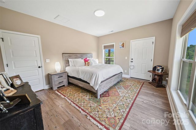 71 Banks Creek Road, Burnsville, NC 28714