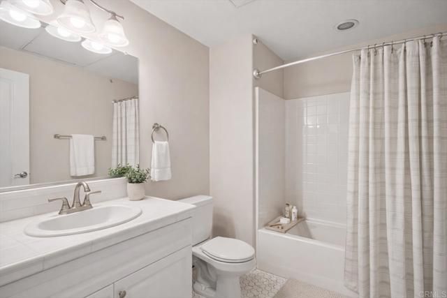 23 Via Montisi, Santee, CA 92071