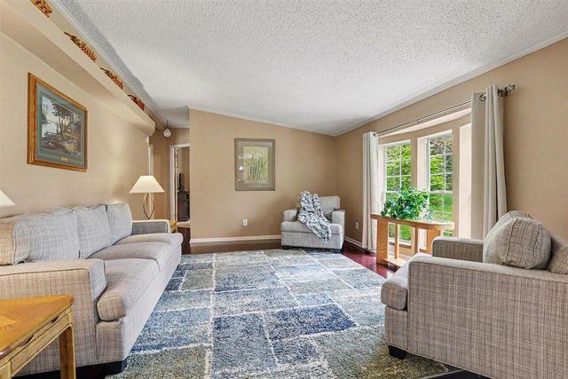 7920 10 Mile Road, Rockford, MI 49341