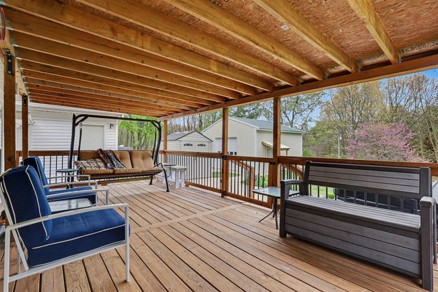7920 10 Mile Road, Rockford, MI 49341