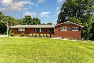 224 Westridge Drive, High Point, NC 27262