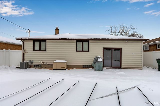 69 Jane Lane, Cheektowaga, NY 14043