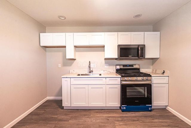 2859 Parsons Avenue, Columbus, OH 43207