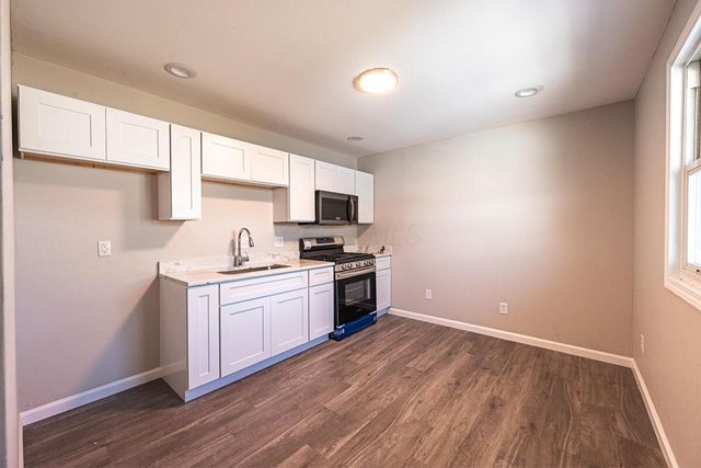 2859 Parsons Avenue, Columbus, OH 43207