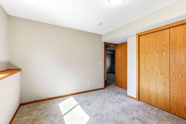 332 Orchard Parkway W, Shakopee, MN 55379