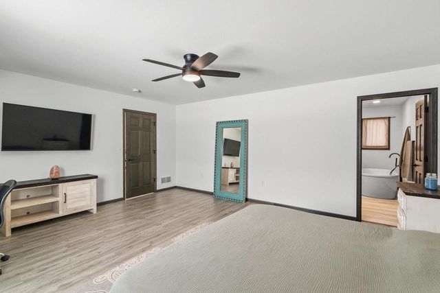 3622 13th Avenue, Wisconsin Dells, WI 53965